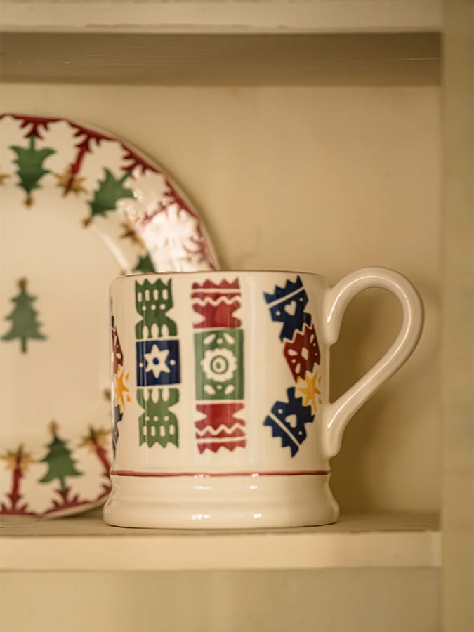Christmas Crackers 1/2 Pint Mug – thoughtful gifts and beautiful finds from C&K, an independent lifestyle store in Settle.