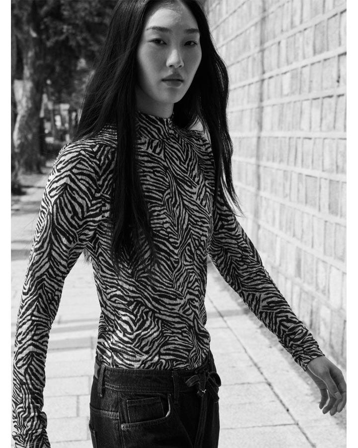 Lava Long Sleeve - Graphic Animal – timeless women’s fashion from C&K, an independent lifestyle store in Settle, North Yorkshire.