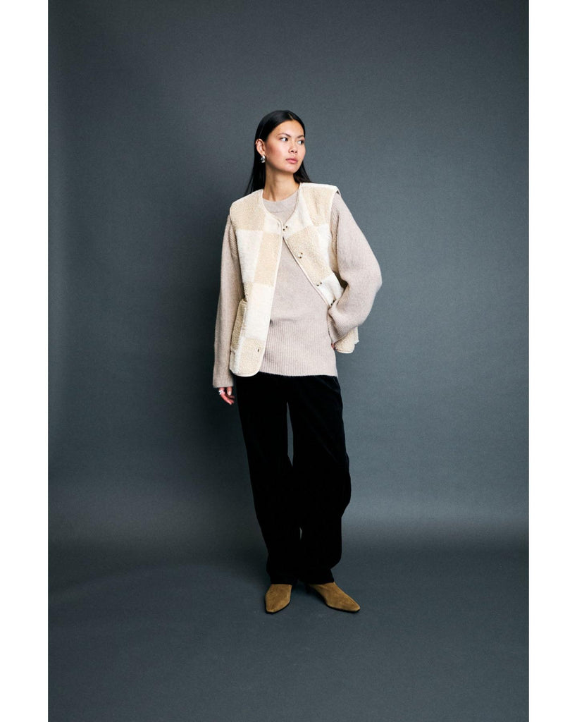 Tonza Waitscoat - Fog – timeless women’s fashion from C&K, an independent lifestyle store in Settle, North Yorkshire.