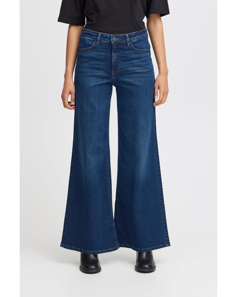Twiggy Wide Jeans Dark Blue – timeless women’s fashion from C&K, an independent lifestyle store in Settle, North Yorkshire.