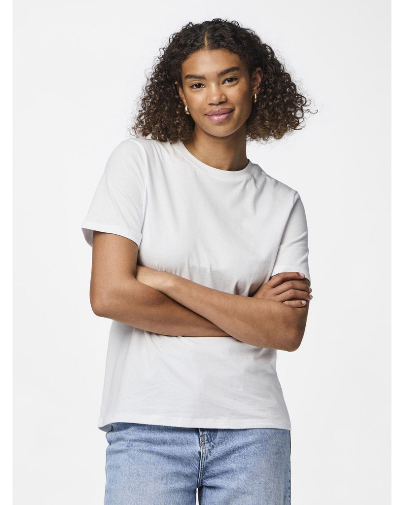 Ria SS Solid Tee (no fold up slv) – timeless women’s fashion from C&K, an independent lifestyle store in Settle, North Yorkshire.