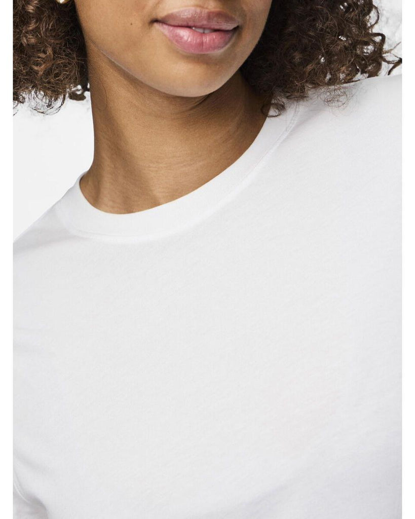 Ria SS Solid Tee (no fold up slv) – timeless women’s fashion from C&K, an independent lifestyle store in Settle, North Yorkshire.