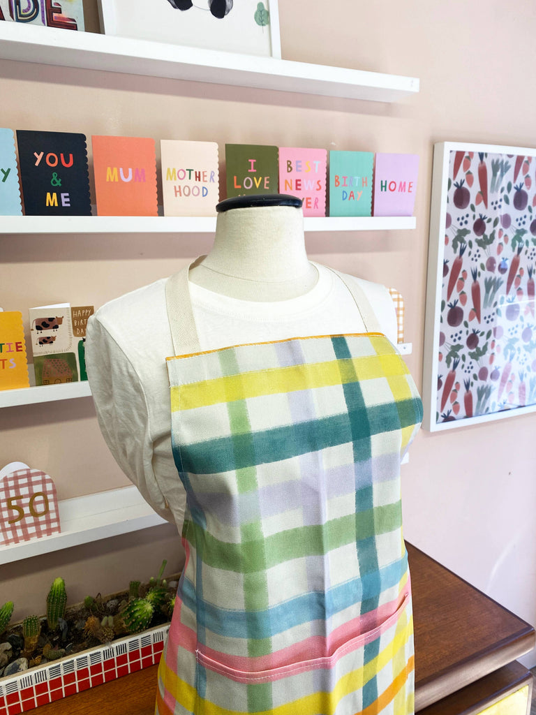 Bright Gingham Adult Apron – beautiful greeting card from C&K, an independent lifestyle store in Settle.