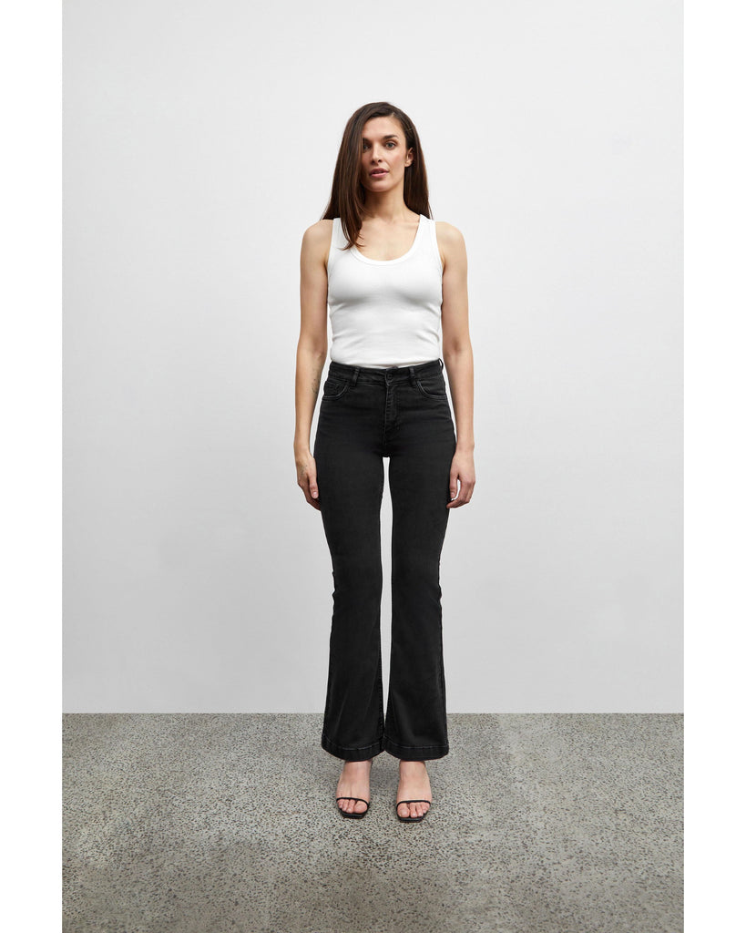 Becca Bootcut Leg Jeans Black Denim – timeless women’s fashion from C&K, an independent lifestyle store in Settle, North Yorkshire.