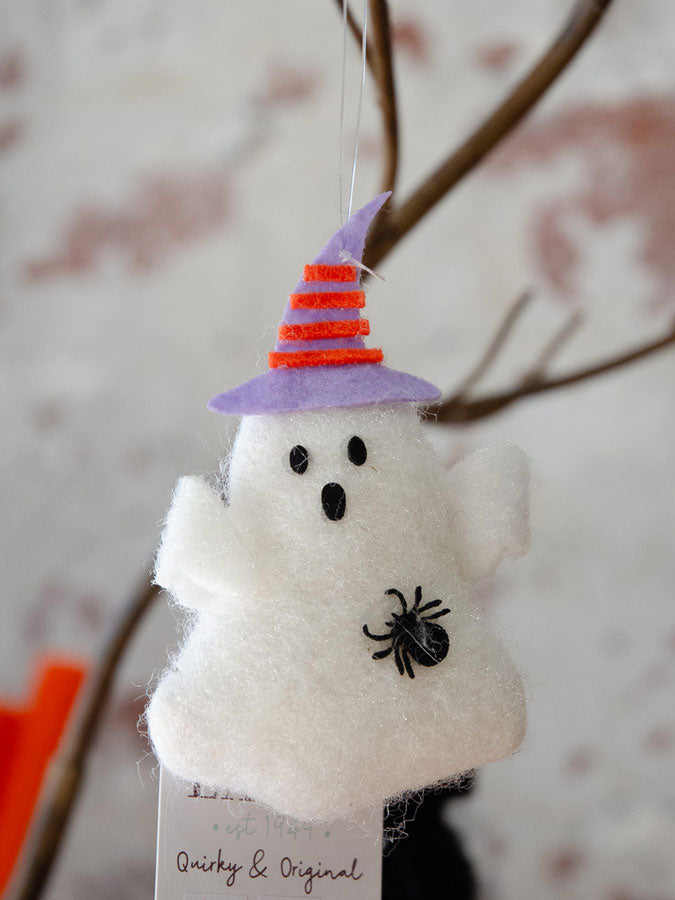 Spooktacular Hanging Halloween Ghost – thoughtful gifts and beautiful finds from C&K, an independent lifestyle store in Settle.