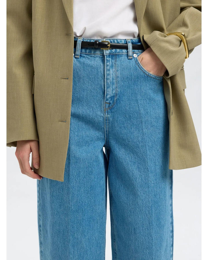 Barrel Liva-Kori High Waisted Jeans – timeless women’s fashion from C&K, an independent lifestyle store in Settle, North Yorkshire.