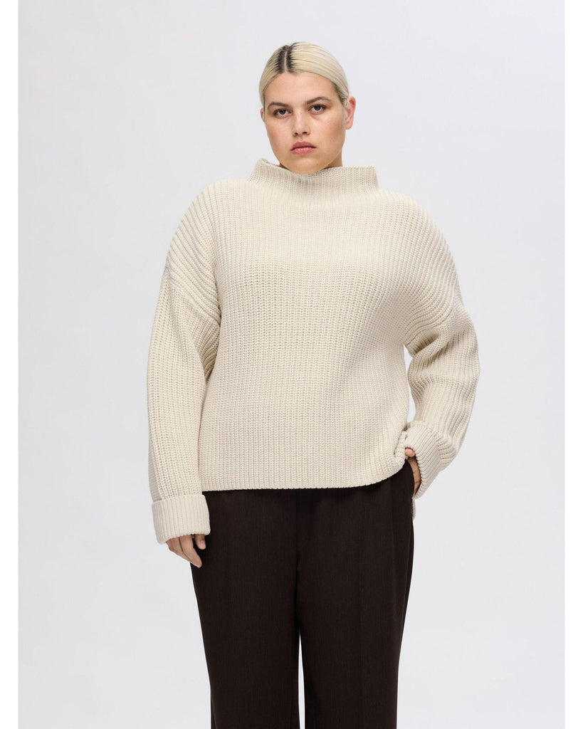 Selma LS Knit Pullover Birch – timeless women’s fashion from C&K, an independent lifestyle store in Settle, North Yorkshire.