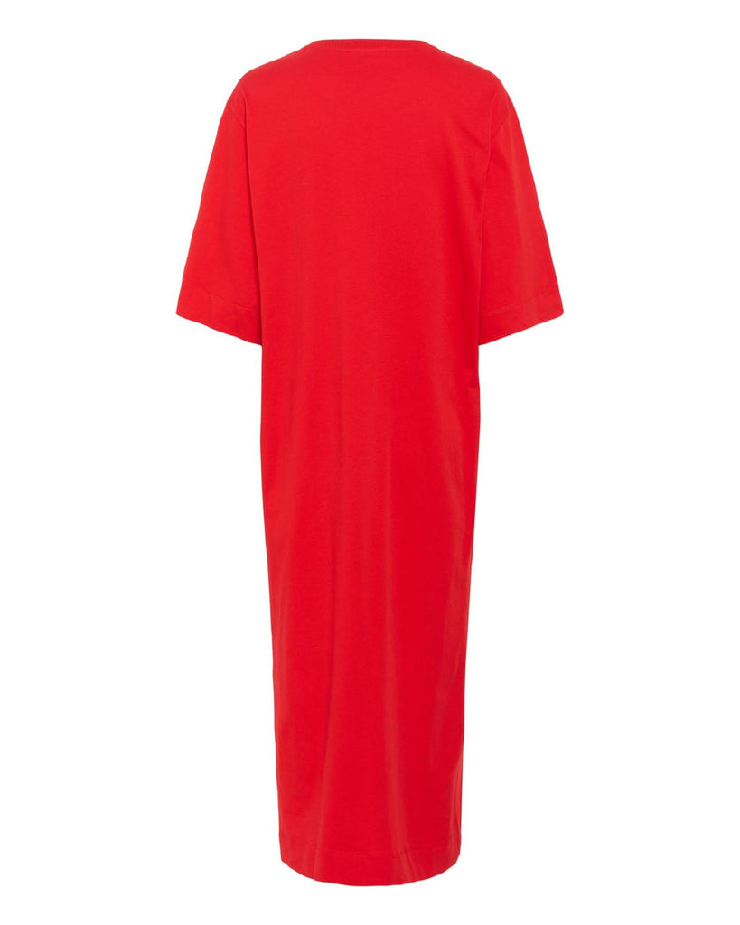 Aeve Knot Dress - Goji Berry – timeless women’s fashion from C&K, an independent lifestyle store in Settle, North Yorkshire.