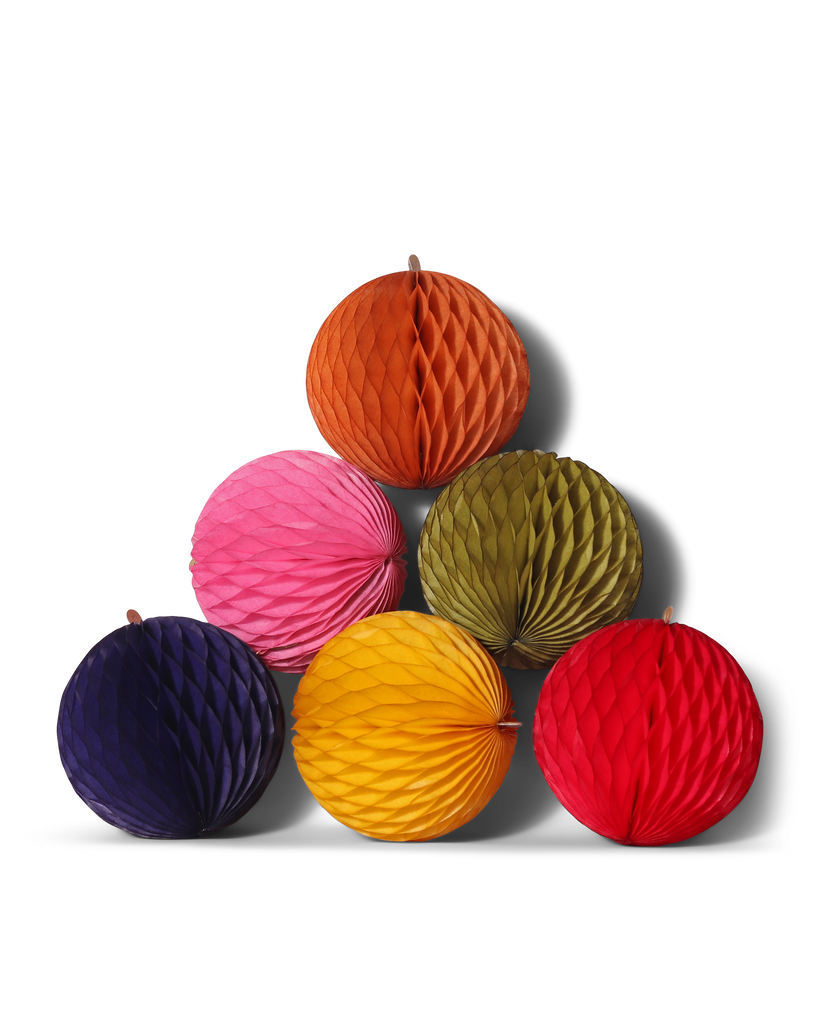 Honeycomb Ball 8cm, Festive Set of 6 – thoughtful gifts and beautiful finds from C&K, an independent lifestyle store in Settle.